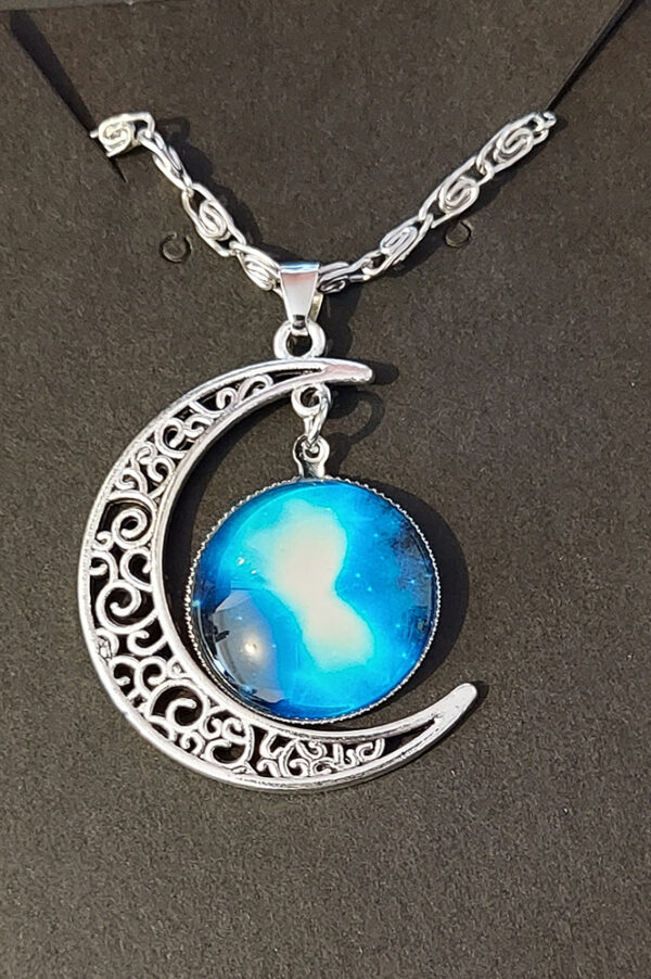 Celestial Moon Pendant Necklace – Lunar Glow Glass & Silver Filigree Crescent