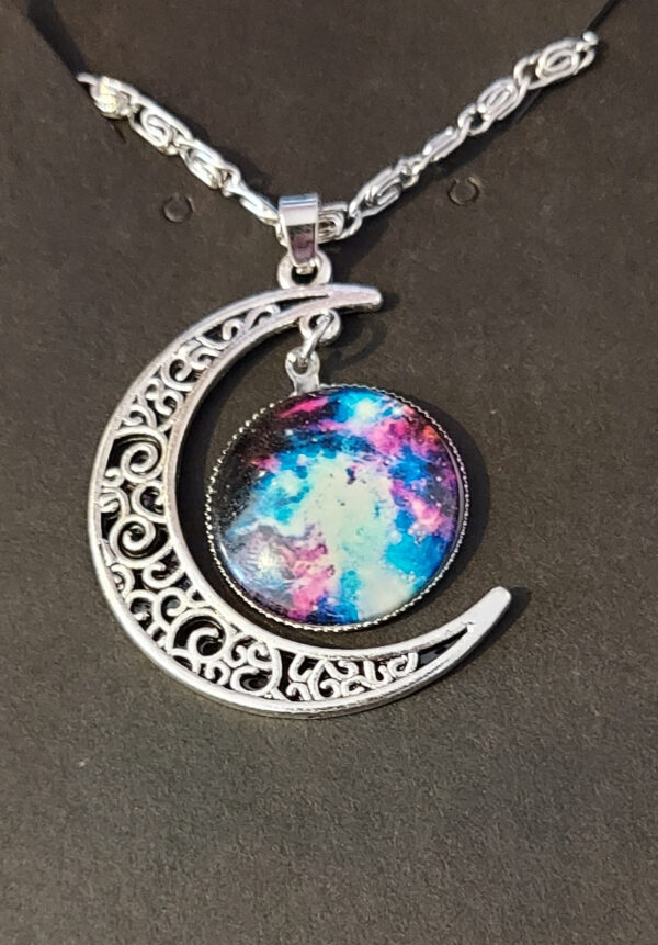 Celestial Moon Pendant Necklace – Stellar Drift Glass & Silver Filigree Crescent